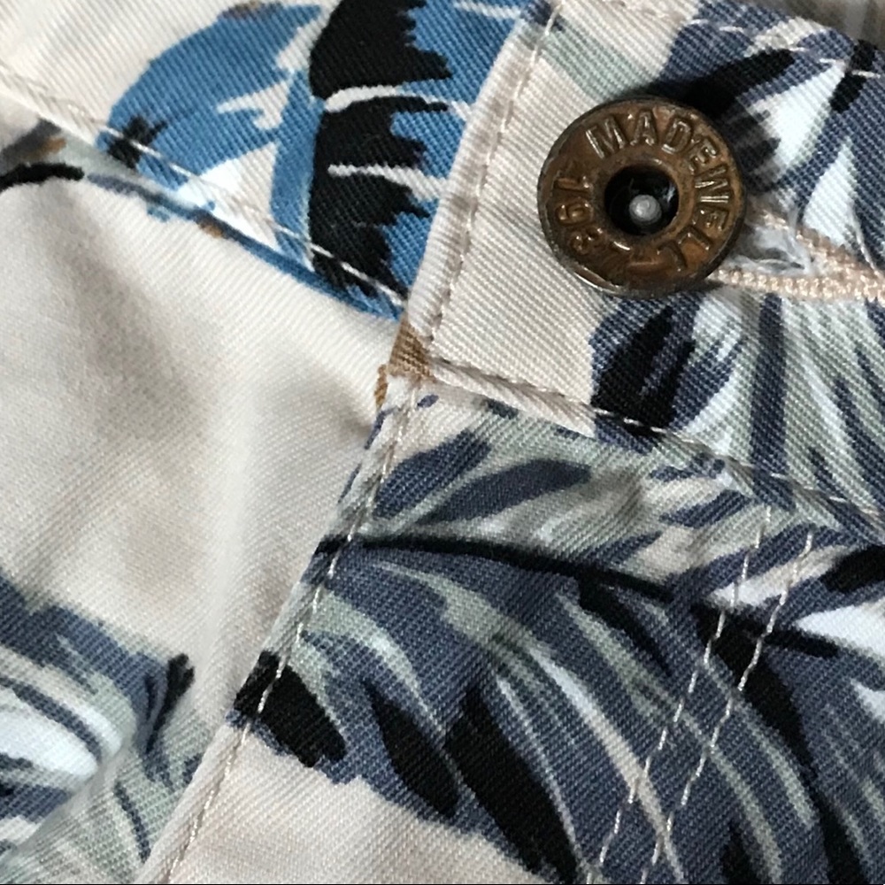 Madewell Denim Cutoff Shorts in Palm - Picture 6 of 8
